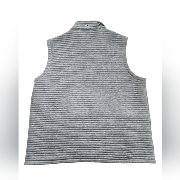 Vineyard Vines Quilted Gray Vest With Side Zipper Pockets XL - Picture 2 of 7